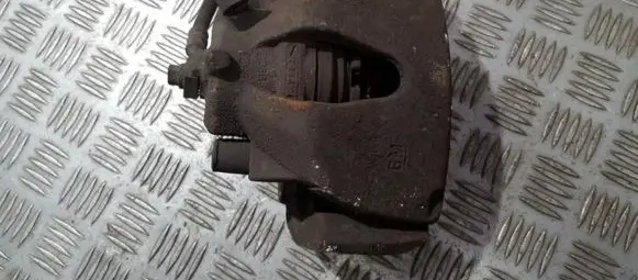 Opel Zafira B Front brake caliper