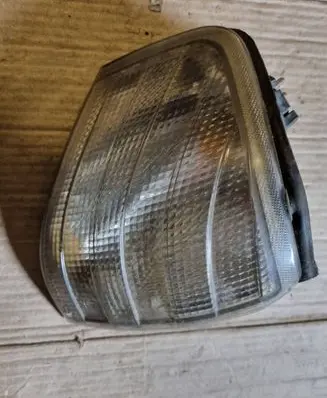 Mercedes-Benz C W202 Front indicator light