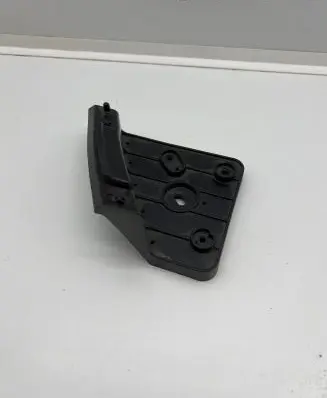 Nissan Qashqai Headlight/headlamp mounting bracket