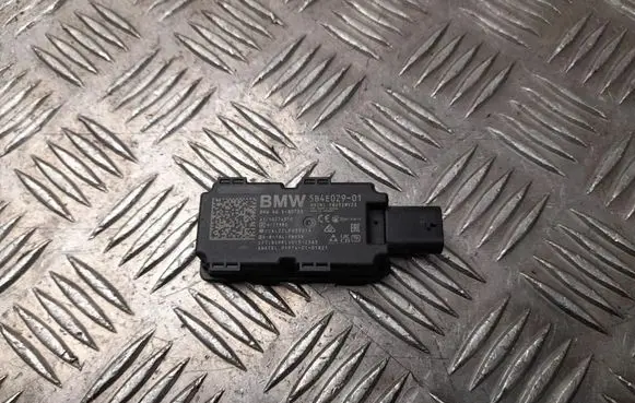 BMW iX1 Keyless (KESSY) go control unit/module 5B4E029