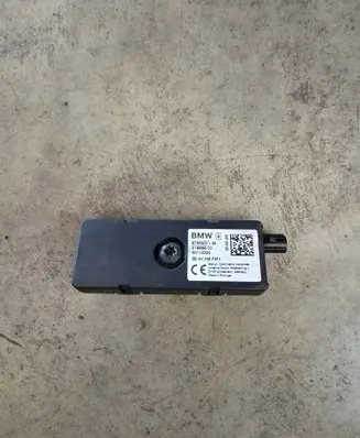 BMW 2 F44 Aerial antenna amplifier 8795937