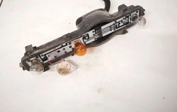 Renault Espace - Grand espace IV Tail light bulb cover holder 89023832