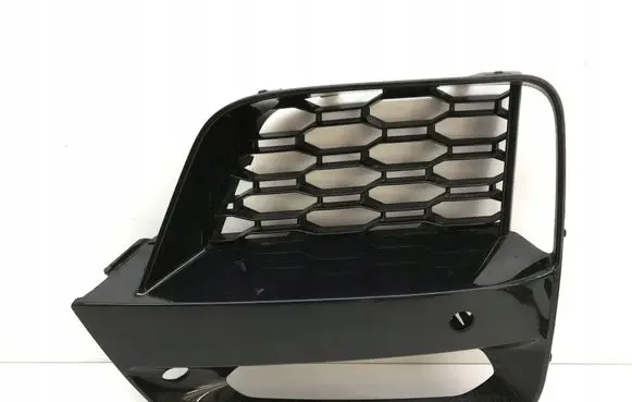 BMW X3 G01 Front bumper lower grill 8064312