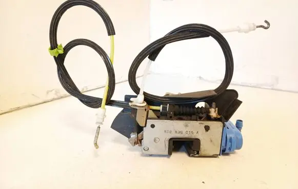 Audi A4 S4 B5 8D Rear door lock 8D0839016A