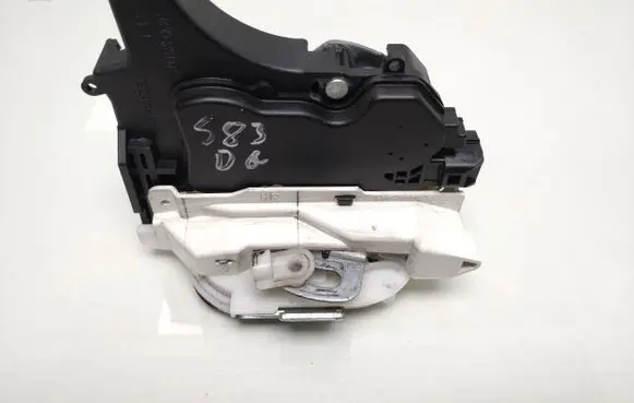 Mitsubishi Outlander Rear door lock 11124a