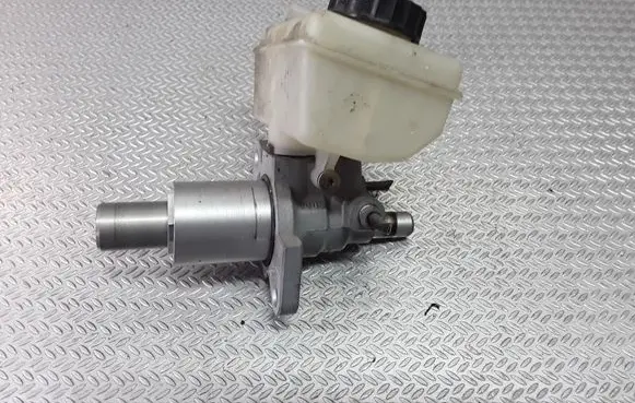 Mercedes-Benz S W220 Master brake cylinder 32662134