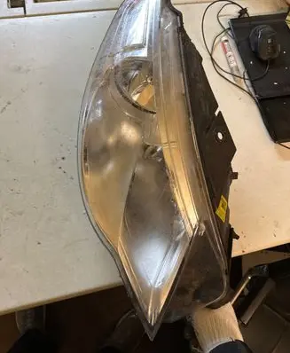 Volkswagen PASSAT CC Headlight/headlamp 0301239602
