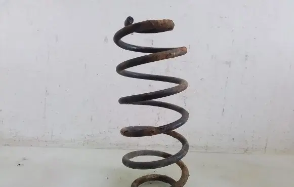 Toyota Yaris Rear coil spring