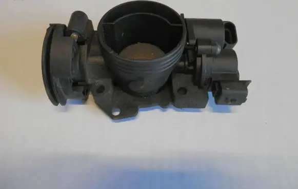 Peugeot 206 Throttle valve 0984367