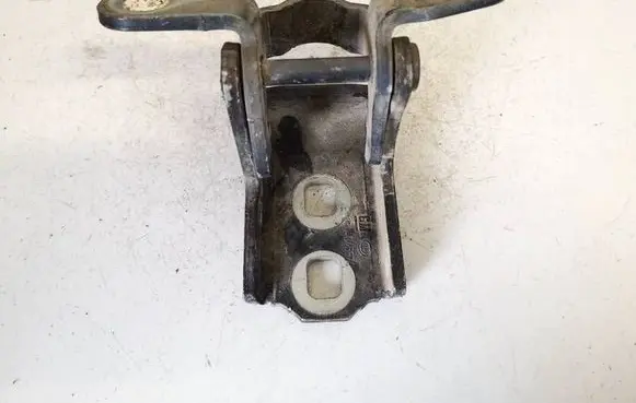 Opel Insignia A Rear door lower hinge