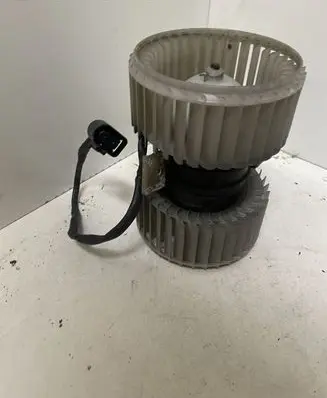 Audi A8 S8 D3 4E Heater fan/blower 0130111047
