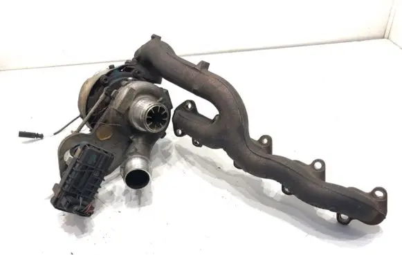 Audi Q7 4L Turbo 057145722G