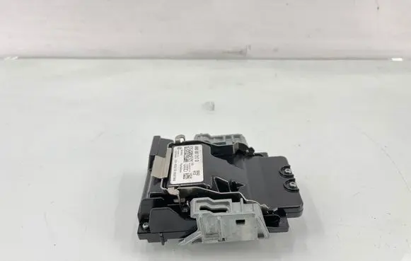 Audi Q7 4M Windshield/windscreen camera 4M0907217D 1014039200