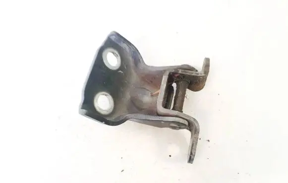 Isuzu D-Max Rear door lower hinge