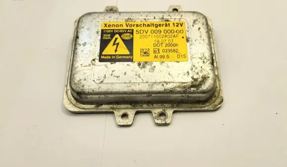 BMW 5 E60 E61 Headlight ballast module Xenon