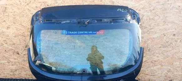 Ford Focus Tailgate/trunk/boot lid