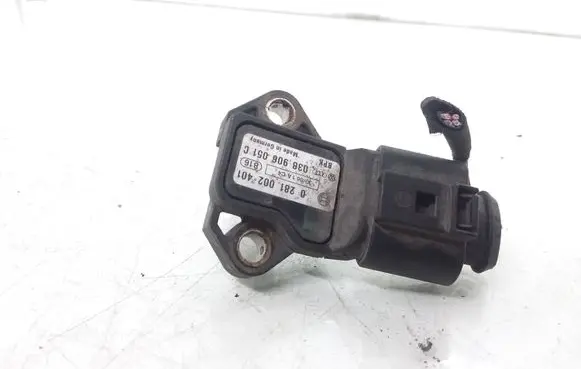 Volkswagen PASSAT B6 Air pressure sensor 038906051C 0281002401