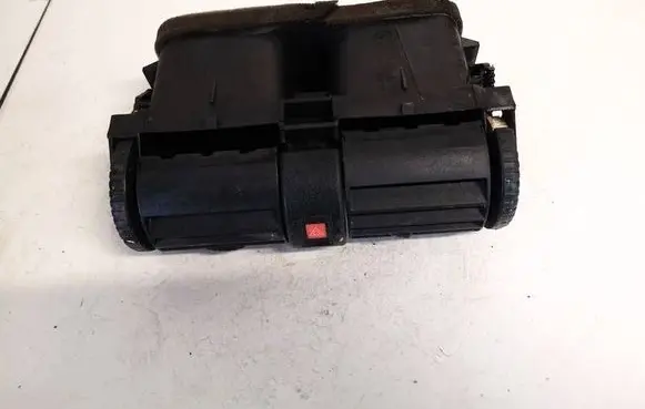 Opel Astra G Dash center air vent grill 90560344