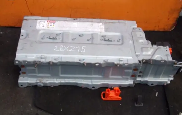 Toyota Prius c Hybrid / electric car battery G928047191 2ZRFXE