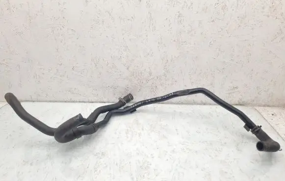 Volkswagen PASSAT B6 Engine coolant pipe/hose 3C0121156BD