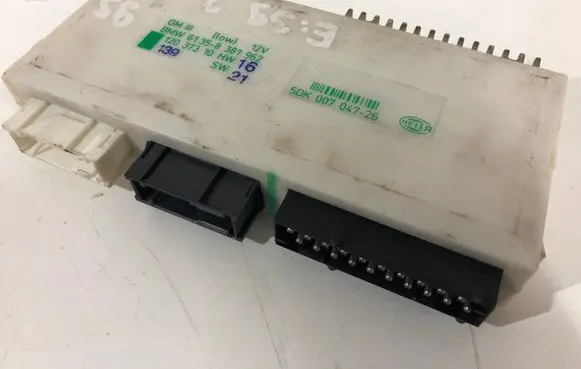 BMW 5 E39 Comfort/convenience module 61358381963 8381963