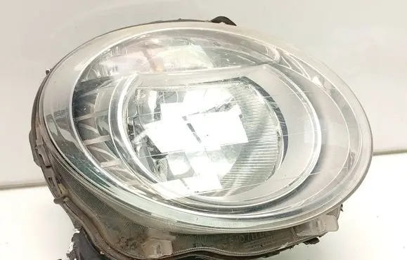 Fiat 500 Headlight/headlamp 45540748 45540711