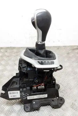 Jeep Cherokee Gear shifter/selector