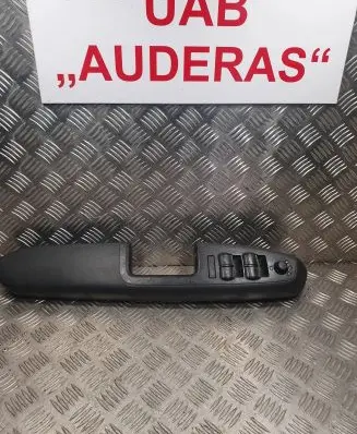 Audi A4 S4 B6 8E 8H Front door interior handle trim 8E1867171