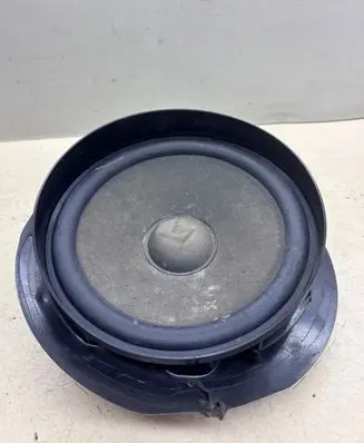 Mercedes-Benz E W211 Rear door speaker A2118200602