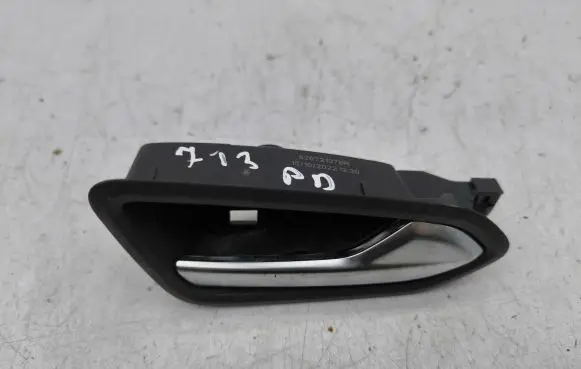 Renault Clio V Front door interior handle 826721378R