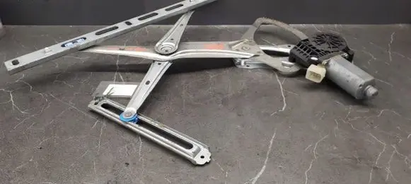 Mercedes-Benz CLK A208 C208 Front window lifting mechanism without motor 0130821919