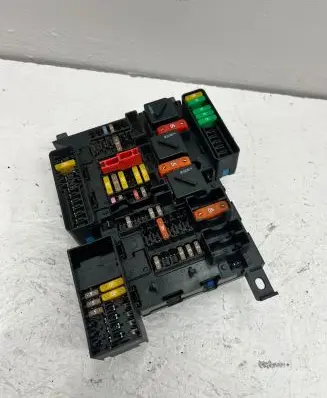 BMW 2 F46 Fuse module 927035501