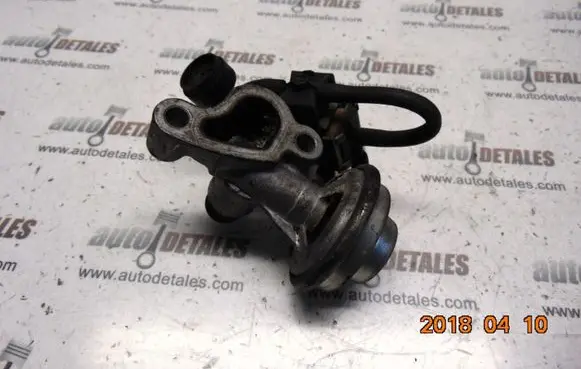 Mercedes-Benz E W210 EGR valve A1121400060