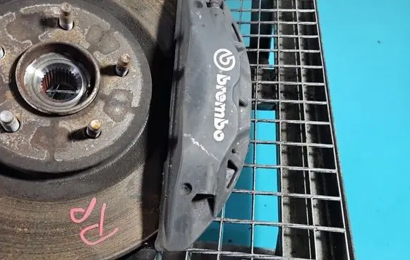 Opel Insignia B Front brake caliper IMPRK1560521