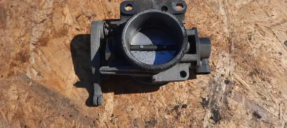Renault Scenic I Throttle valve