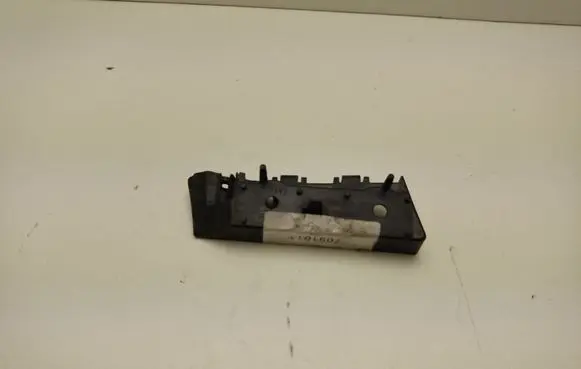 Ford Mustang VI Front bumper mounting bracket FR3B17D959AE