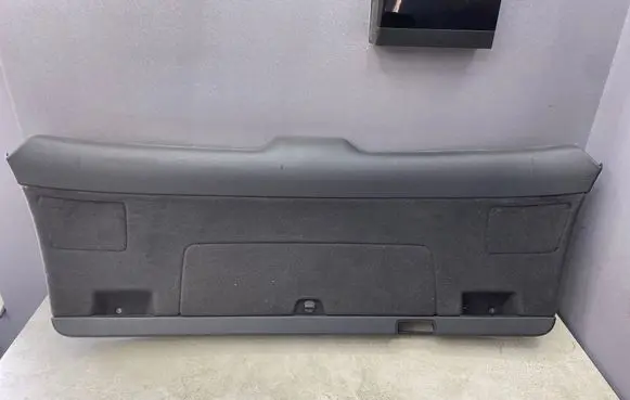 Audi A4 S4 B7 8E 8H Tailgate trim 8E9867979B