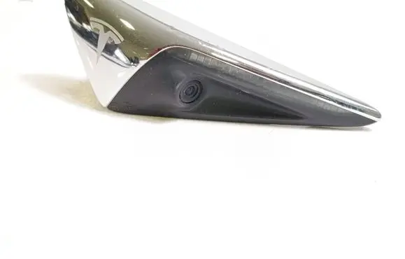 Tesla Model S Side fender camera 112510600B
