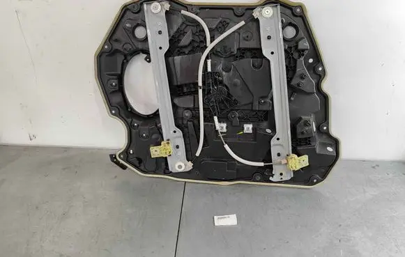 Ram 1500 Front window lifting mechanism without motor 68321180AA