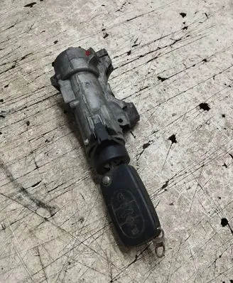 Audi A6 S6 C5 4B Ignition lock 4B0905851C