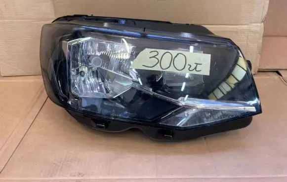 Volkswagen Transporter - Caravelle T6 Headlight/headlamp