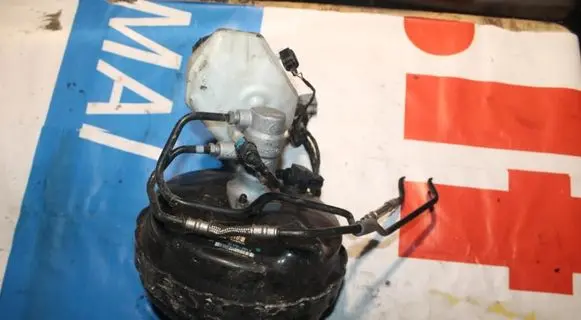 Volvo S60 Master brake cylinder 31329895
