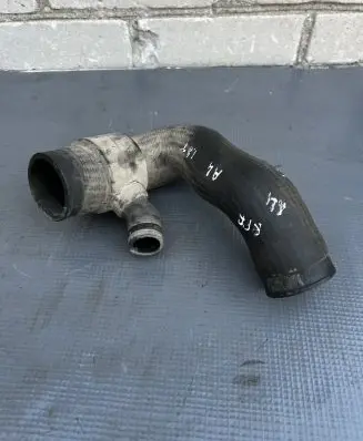 Audi A4 S4 B6 8E 8H Air intake hose/pipe