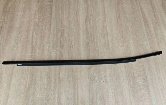 BMW 8 G16 Rear door glass trim molding 7456063
