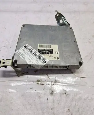 Toyota Corolla Verso AR10 Engine control unit/module 896610F090 1758007615