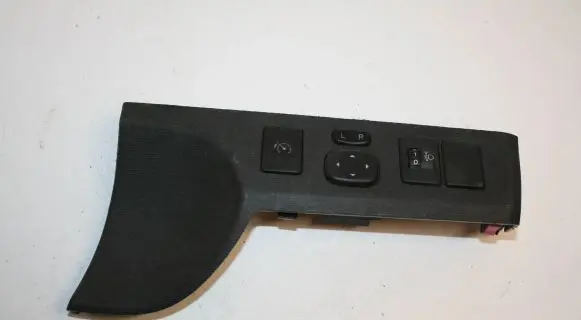 Toyota Avensis T270 Wing mirror switch 5544605080