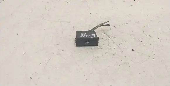 BMW 3 E46 Traction control (ASR) switch 6901591 03052360 1586080