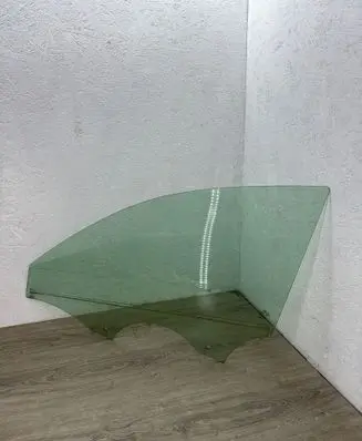 Audi A3 S3 8V Front door window glass four-door DOT27M24100AS2 E000184 M24100