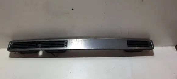 Volvo XC70 Dash center air vent grill 30715143 ESW567 W12409