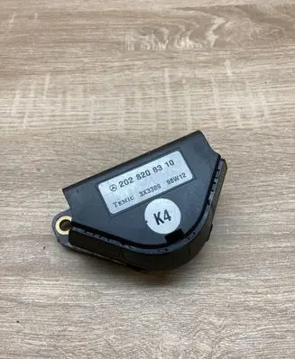Mercedes-Benz C W202 Other control units/modules 2028208310